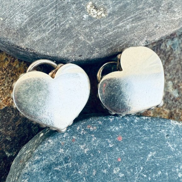 Authentic Lagos Caviar Heart Pierced Earrings Sterling Silver 14k Post Retired - Picture 2 of 7